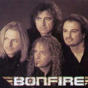  Bonfire 